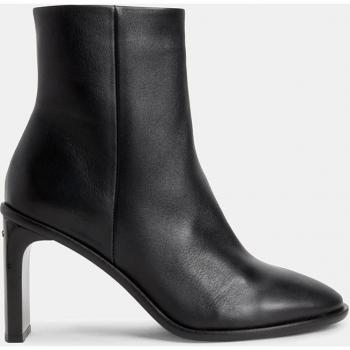 Botines de mujer Calvin Klein en piel con puntera redonda y tacón de aguja