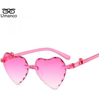 Gafas de sol para niños con diseño de corazón