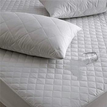 Absorbent & Breathable Microfibre Mattress Protector