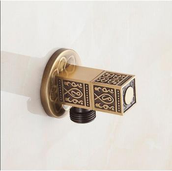 Vanne d'angle pour salle de bains en laiton 1/2