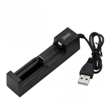 Cargador USB para baterías 14500