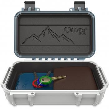 Blue‑Grey OtterBox 3250 Series Hudson Frost Water‑Resistant Cover