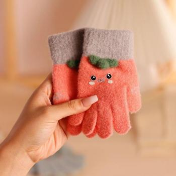 Wecute Warm Outdoor Gloves for Boys and Girls