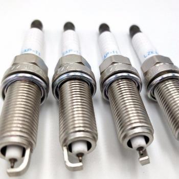 Nissan X-Trail Qashqai NV200 Note Iridium Spark Plugs 8PCS LZKAR6AP-11