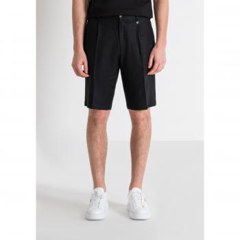 Slim Fit Leinenbermudas mit Bügelfalten