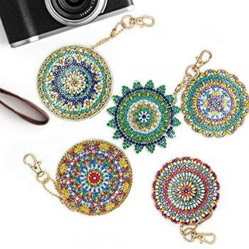 5D Diamond Painting Keychain for Bags and Straps