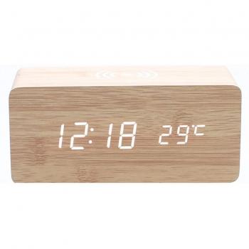 Klanggesteuerter Holzwecker mit Ladefunktion