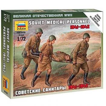 Zvezda Z6152: Figurine Médecin Militaire Russe