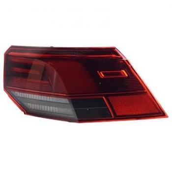 Van Wezel Vehicle Rear Light Right Model 5711932