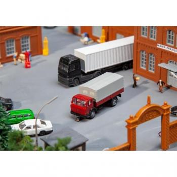 1/160 N Vrachtwagen MB SK Faller