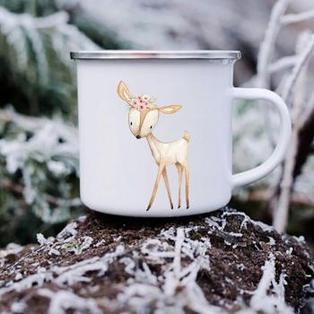 Ciervito Cálido: Taza de Bebida Diaria para Niños
