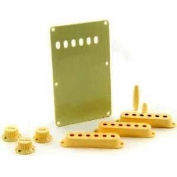 Fender Stratocaster Accessory Kit, Aged White