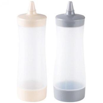 Plastic Squeeze Sauce Bottles
