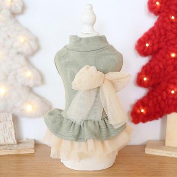 Conjunto Estacional para Perros y Gatos: Vestido de Tres Tonos y Lazo