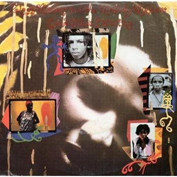 Ziggy Marley & The Melody Makers Collectible 1989 UK Release Look Who's Dancing on 7 Vinyl (VUS5)