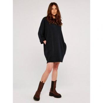 Apricot Cocoon-Strickkleid mit Umschlagärmeln (zweite Variante)