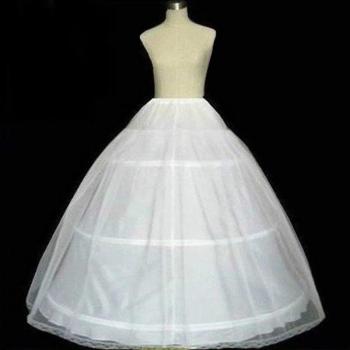 Robe de Gala à Jupon Moelleux et Cerceau Élégant