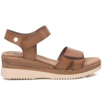 XTI Sandália Marron Velcro Cuna 5 cm