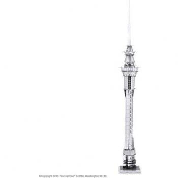 Maquette Métallique de la Sky Tower d'Auckland