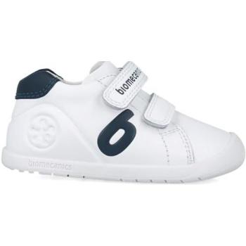 Zapatillas Biomecanics modelo 251010 en blanco y azul