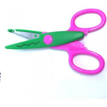 DIY Lace Scissors for Scrapbooking