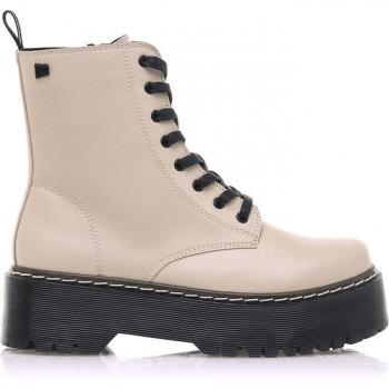 Calzado marca Mustang modelo 50176-C5 para mujer en color beig