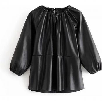 Blusa Casual de Cuero Negro