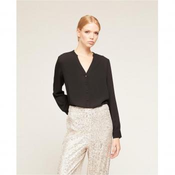 Blusa de manga larga con escote serafín para mujer