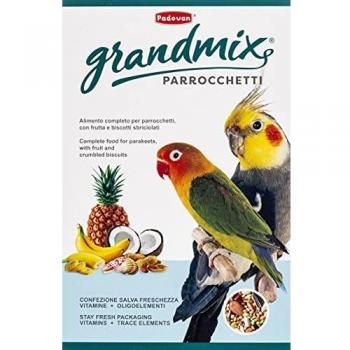 Alimento per parrocchetti con frutta e vitamine