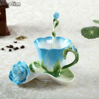 Juego de Té Rosa 3D con Taza de Café y Cuchara