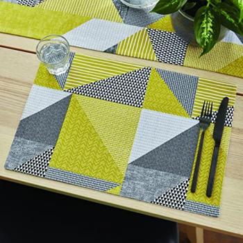 Catherine Lansfield Set of 2 Yellow Larsson Geo Wipeable 100% Cotton Placemats