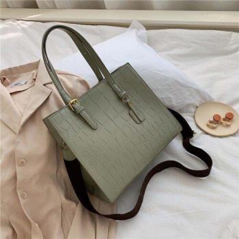 Women's Luxury Crocodile Leather Shoulder Bag