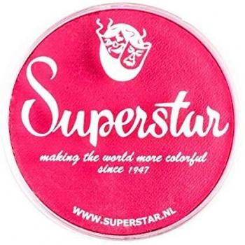 Maquillaje líquido al agua en presentación de 16 gramos, acabado mate en tono Fuchsia de la marca SUPERSTAR