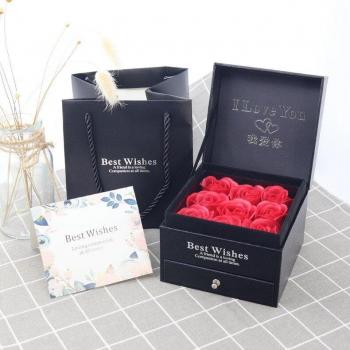 Élégance Florale – Boîte à Bijoux Rose