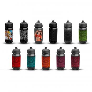 Riesel 0,5 l Trinkflasche – Stickerbomb Ultra Black