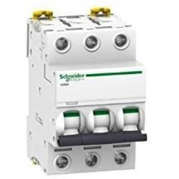 Disjoncteur 3 Phases Schneider Electric DT40N 10A