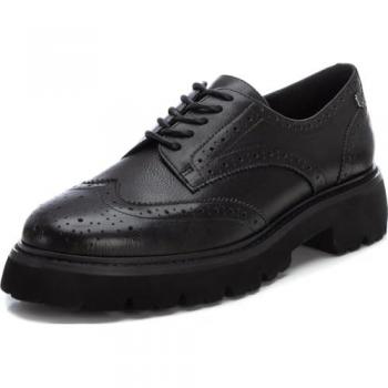 Shoes Zapatos Planos marca Carmela para mujer en color negro