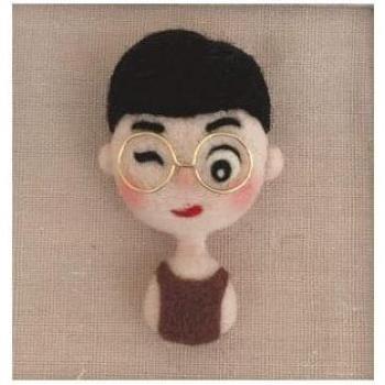 Wool Felt DIY Human Figure Brooch Kit