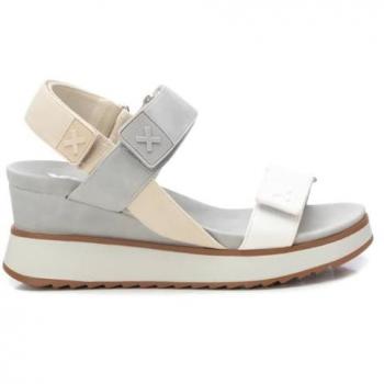 Xti Sandalen 37061 – Modernes Design für Sommer