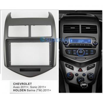Fascia para Instalación de Radio de 9 Pulgadas CHEVROLET Aveo Sonic / HOLDEN Barina (TM)