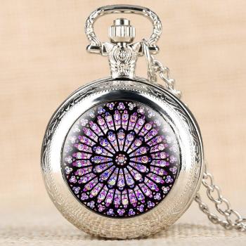 Collar con colgante “Recuerdo Rosa”
