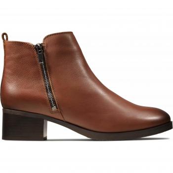 Botines Clarks Mila Sky para mujer en piel