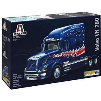 Italeri Volvo VN 780 Truck & Tractor – 1:24 Scale Replica