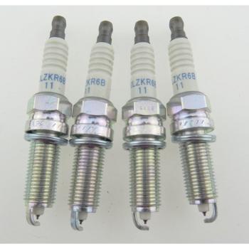Hyundai i20 i30 CW ix20 Kia Carens III Iridium Spark Plugs 18855-10080
