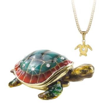 Marine Turtle Elegance