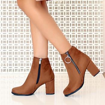 Trendige Damenstiefel mit doppeltem Zipper
