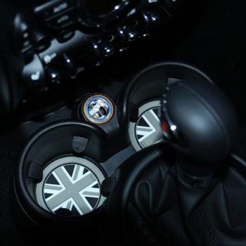 MiniCooper 73mm Scacchi Nero-Bianco in Silicone