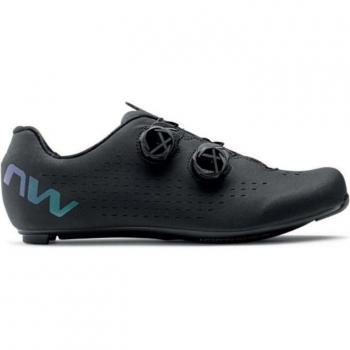 Nordwave REVOLUTION 3: Rennradschuh in Schwarz/Metall