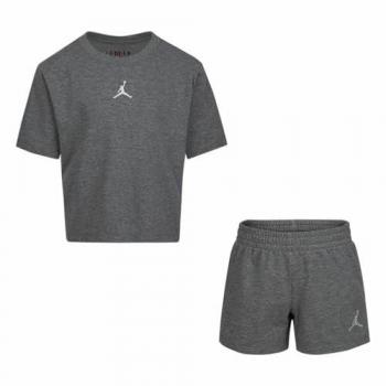 Set de Pantalones Cortos y Camiseta Nike Essentials Niña