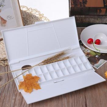 Palette d'art aquarelle 24 cases en plastique